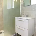 Gorgeous In בית נופש